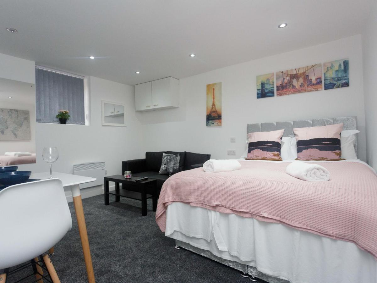 City Hospital Apartments Leeds  Buitenkant foto